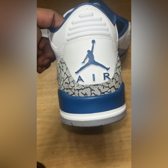 worn 3 times and has no laces - Picture 6 of 7